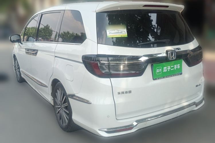 Used Honda Elysion 2022 2.0L eHEV Luxury Edition Rear Left 45 Deg
