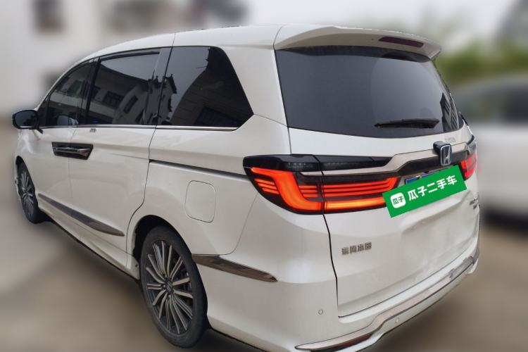 Used Honda Elysion 2022 2.0L eHEV Luxury First Edition Rear Left 45 Deg
