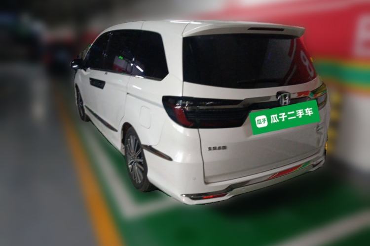 Used Honda Elysion 2022 2.0L eHEV Luxury First Edition Rear Left 45 Deg