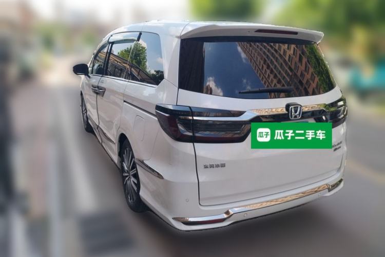 Used Honda Elysion 2022 2.0L eHEV Luxury Edition Rear Left 45 Deg
