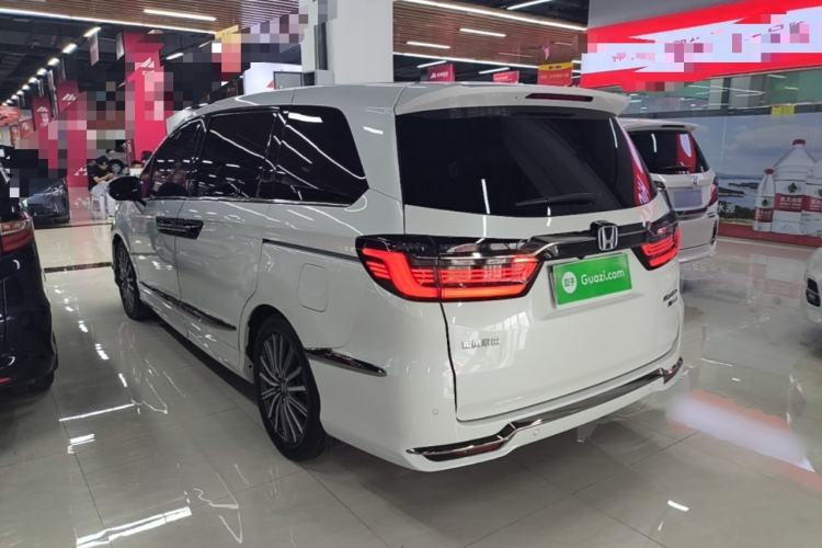 Used Honda Elysion 2022 2.0L eHEV Luxury Edition Rear Left 45 Deg