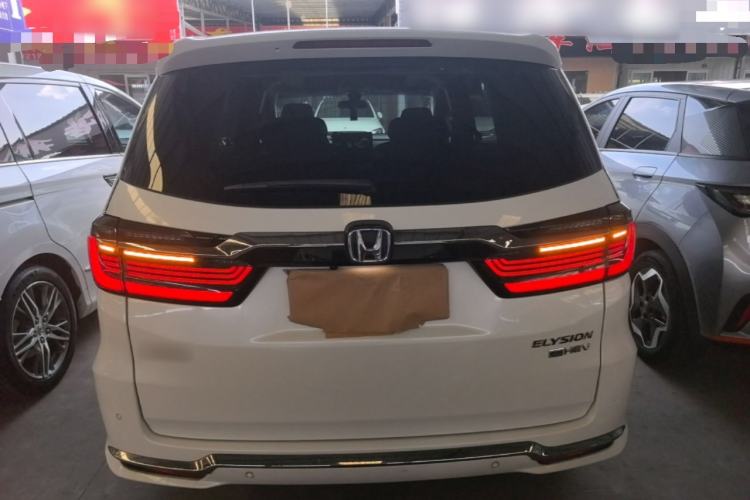 Used Honda Elysion 2022 2.0L eHEV Luxury First Edition Rear