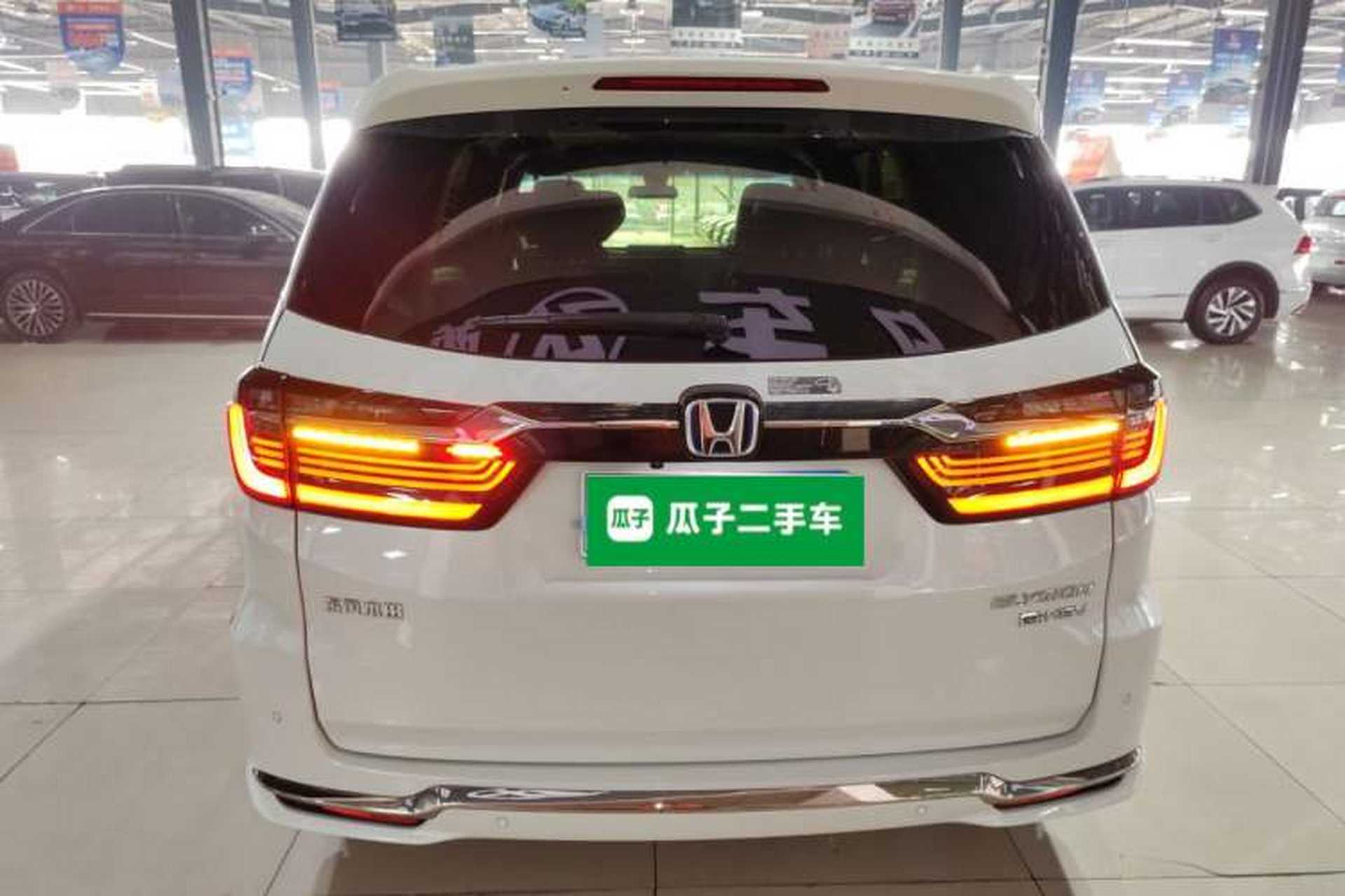 Used Honda Elysion 2022 2.0L eHEV Luxury Edition Rear