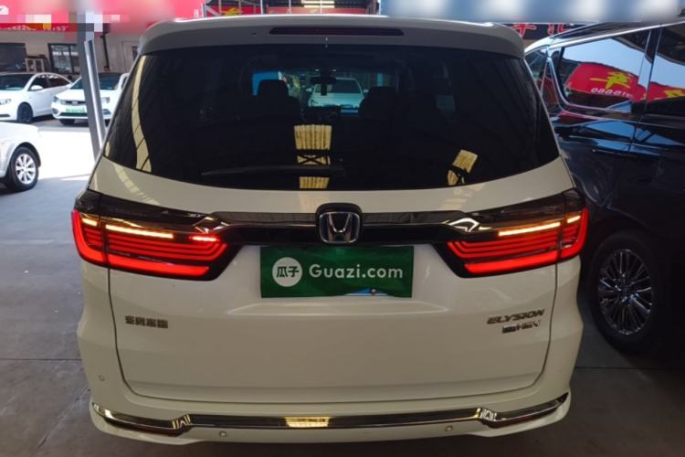 Used Honda Elysion 2022 2.0L eHEV Luxury First Edition Rear