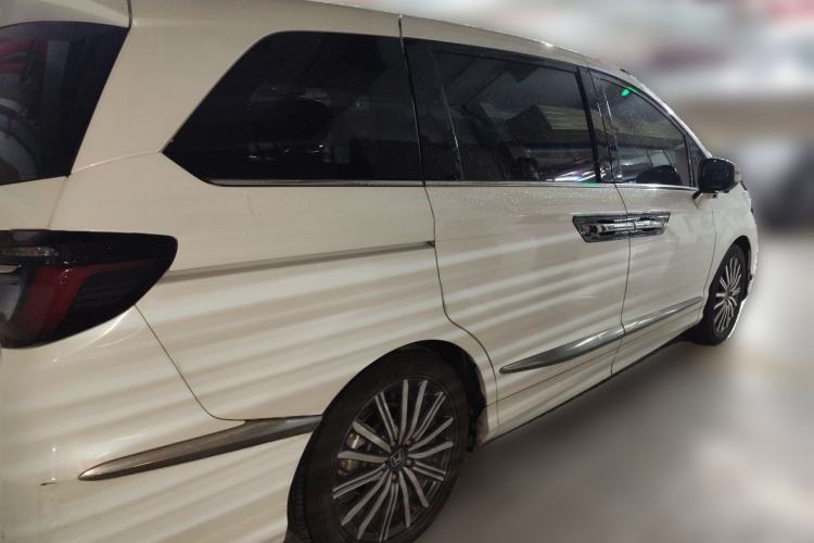 Used Honda Elysion 2022 2.0L eHEV Luxury First Edition Rear Right 45 Deg