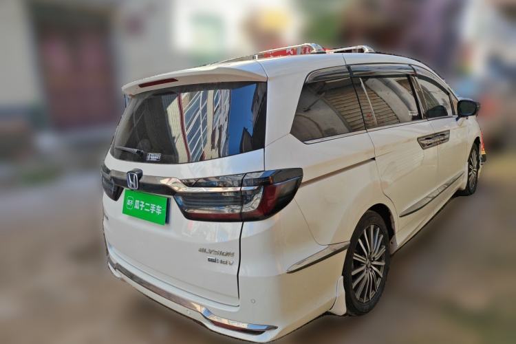 Used Honda Elysion 2022 2.0L eHEV Luxury First Edition Rear Right 45 Deg