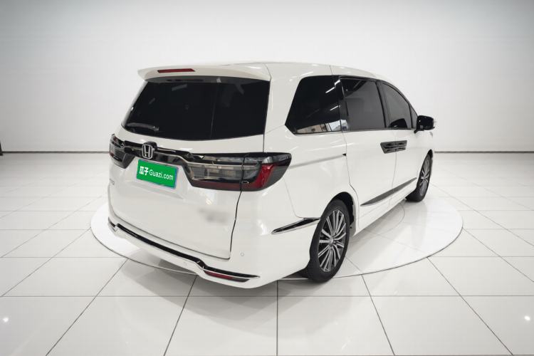 Used Honda Elysion 2022 2.0L eHEV Prestige Edition Rear Right 45 Deg