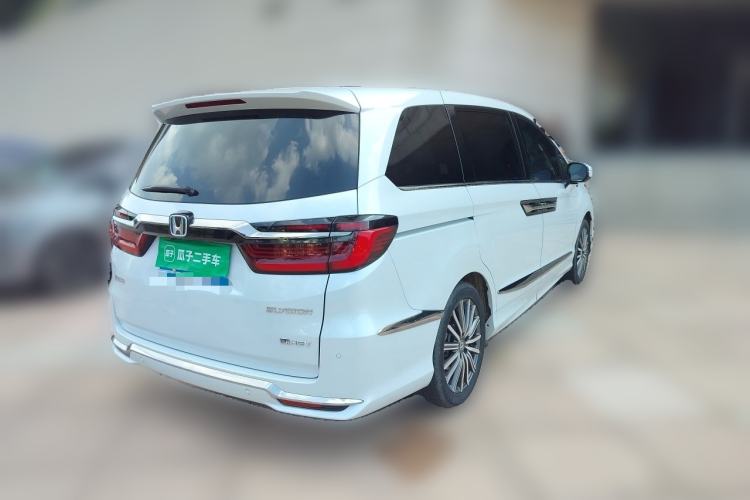 Used Honda Elysion 2022 2.0L eHEV Prestige Edition Rear Right 45 Deg