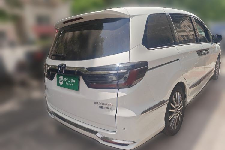 Used Honda Elysion 2022 2.0L eHEV Luxury Edition Rear Right 45 Deg