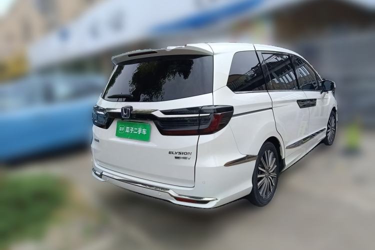 Used Honda Elysion 2022 2.0L eHEV Luxury Edition Rear Right 45 Deg