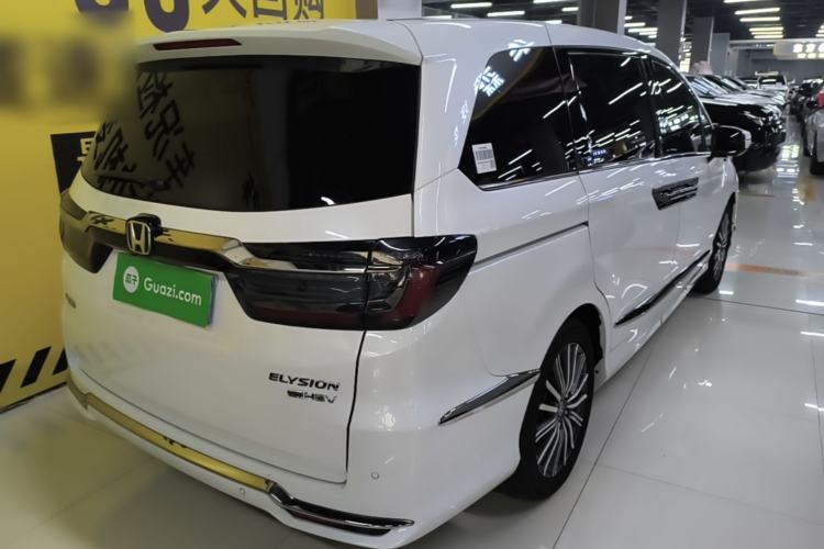 Used Honda Elysion 2022 2.0L eHEV Luxury Edition Rear Right 45 Deg