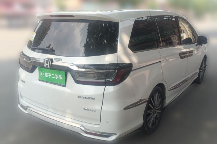 Used Honda Elysion 2022 2.0L eHEV Luxury Edition Rear Right 45 Deg