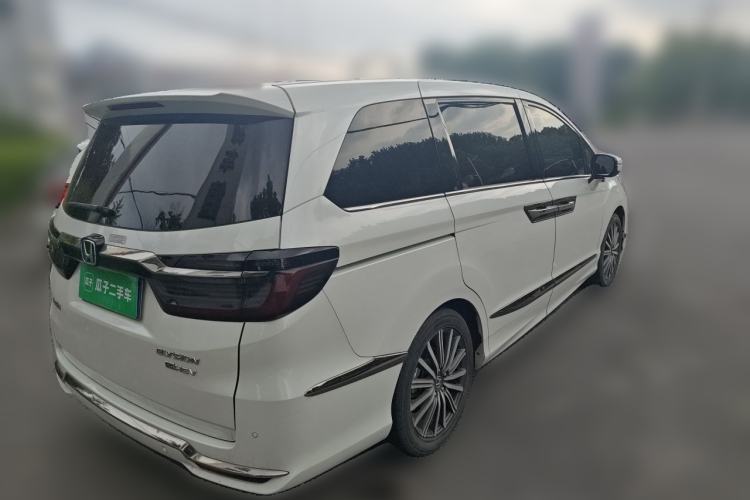 Used Honda Elysion 2022 2.0L eHEV Luxury Edition Rear Right 45 Deg