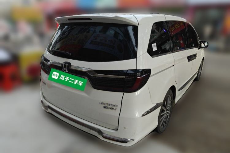 Used Honda Elysion 2022 2.0L eHEV Luxury First Edition Rear Right 45 Deg