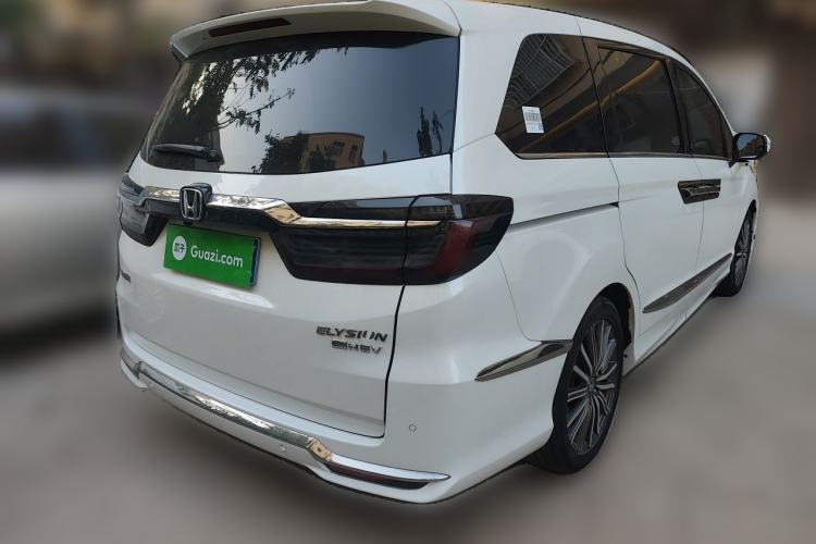 Used Honda Elysion 2022 2.0L eHEV Luxury First Edition Rear Right 45 Deg