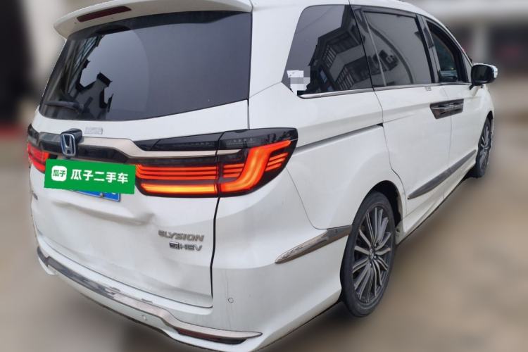 Used Honda Elysion 2022 2.0L eHEV Luxury First Edition Rear Right 45 Deg