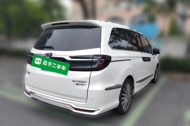 Used Honda Elysion 2022 2.0L eHEV Luxury First Edition Rear Right 45 Deg