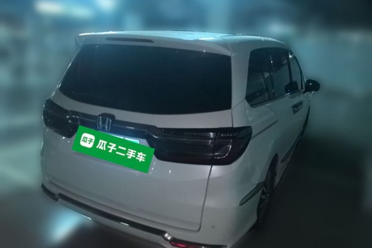 Used Honda Elysion 2022 2.0L eHEV Luxury First Edition Rear Right 45 Deg