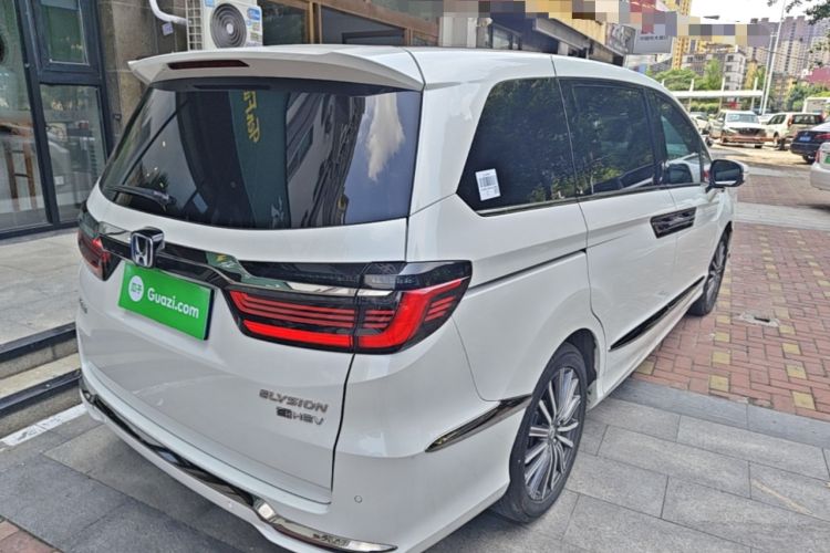 Used Honda Elysion 2022 2.0L eHEV Prestige Edition Rear Right 45 Deg