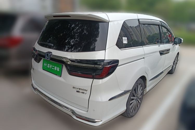 Used Honda Elysion 2022 2.0L eHEV Luxury Edition Rear Right 45 Deg