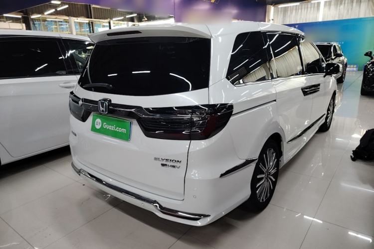 Used Honda Elysion 2022 2.0L eHEV Luxury First Edition Rear Right 45 Deg