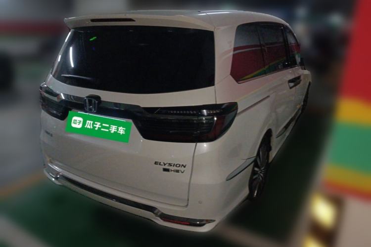 Used Honda Elysion 2022 2.0L eHEV Luxury First Edition Rear Right 45 Deg