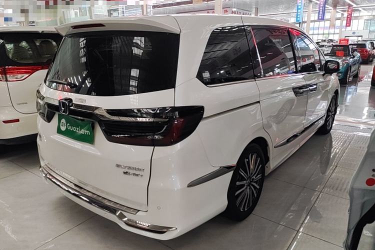 Used Honda Elysion 2022 2.0L eHEV Luxury Edition Rear Right 45 Deg