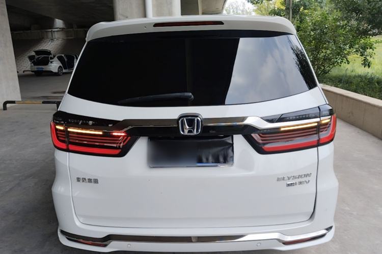 Used Honda Elysion 2022 2.0L eHEV Luxury First Edition Rear