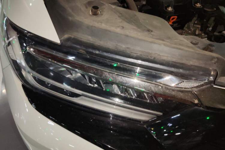 Used Honda Elysion 2022 2.0L eHEV Prestige Edition Right Front Headlight