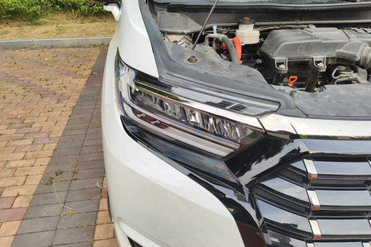 Used Honda Elysion 2022 2.0L eHEV Luxury Edition Right Front Headlight