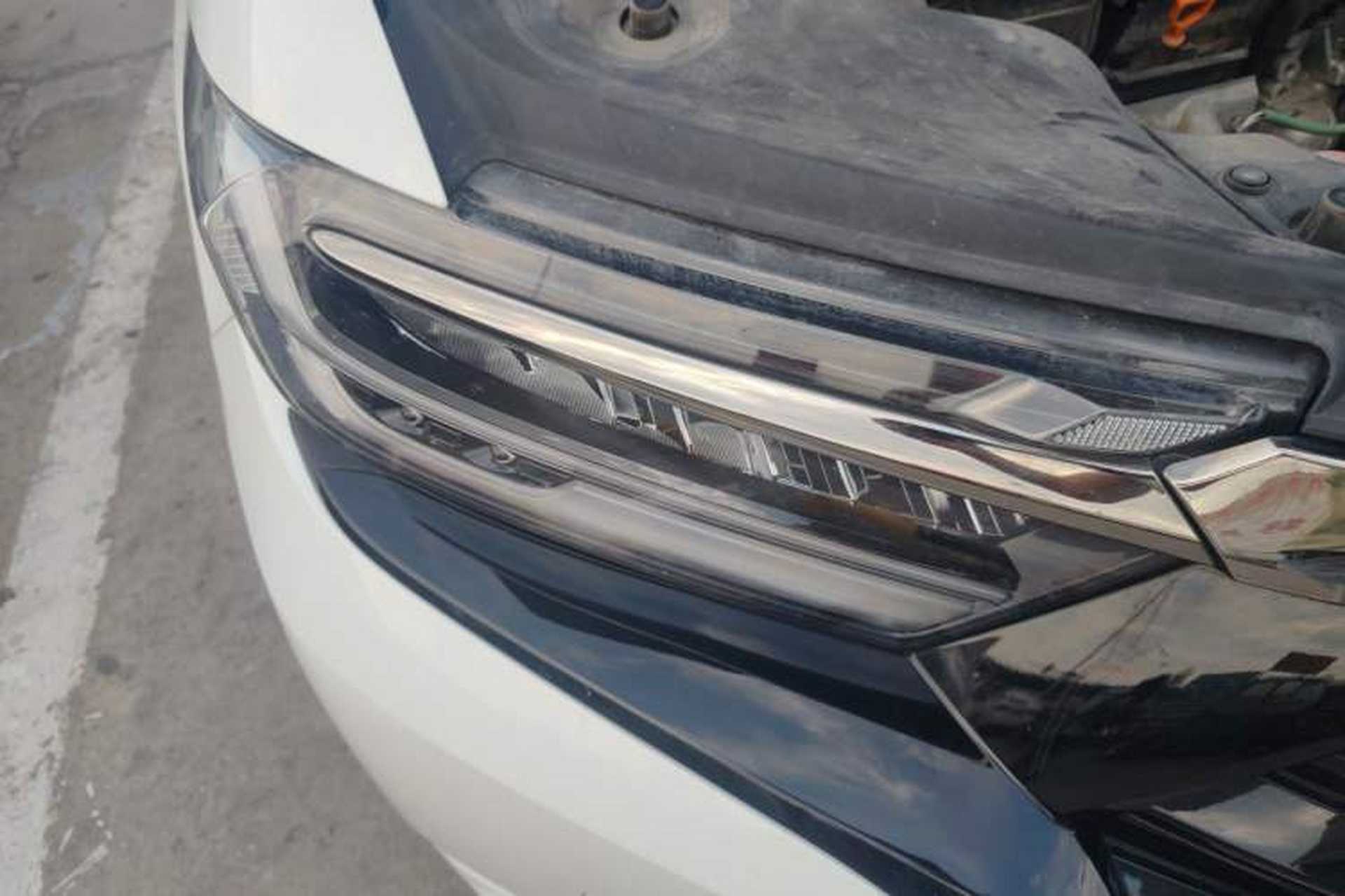 Used Honda Elysion 2022 2.0L eHEV Prestige Edition Right Front Headlight