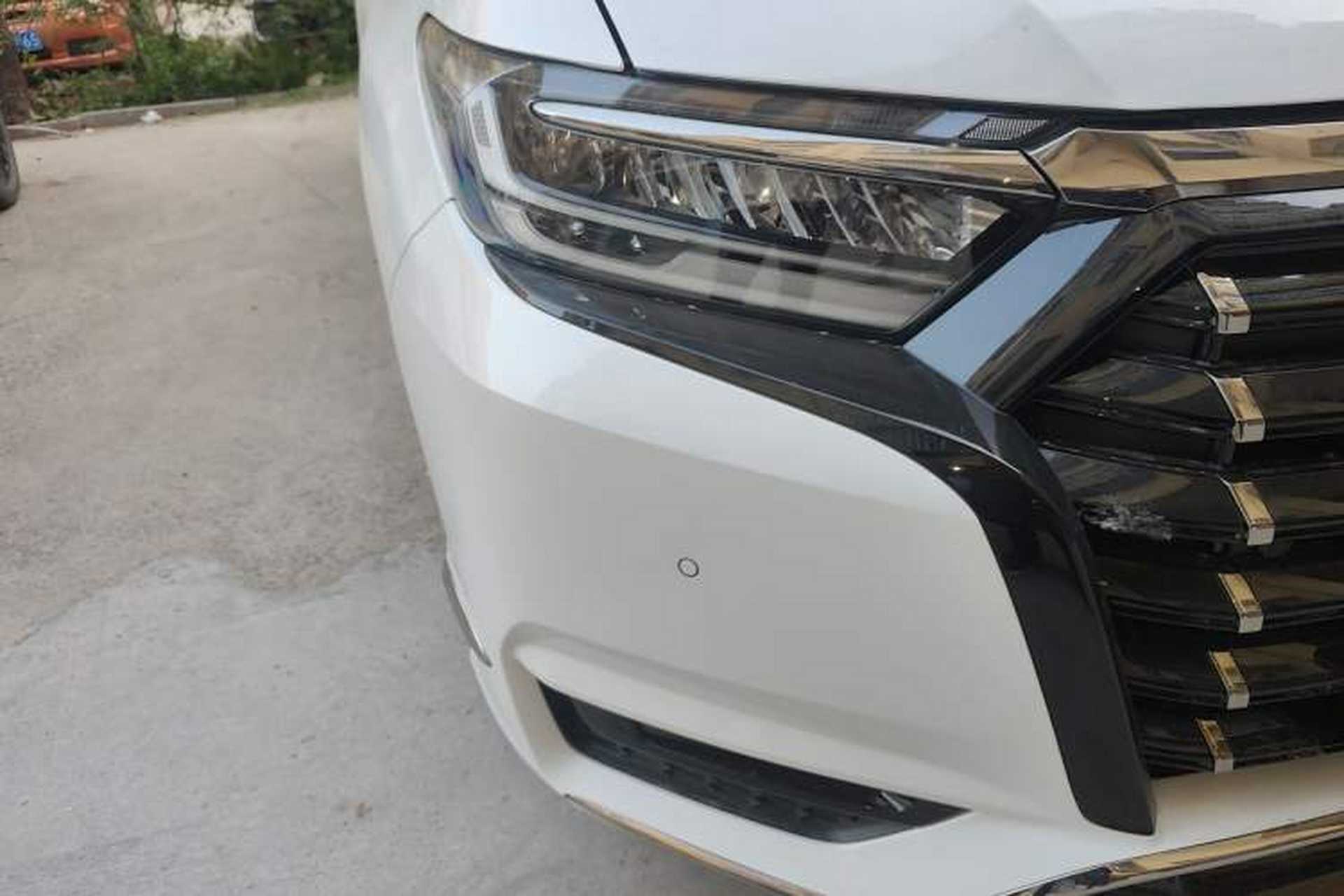 Used Honda Elysion 2022 2.0L eHEV Luxury First Edition Right Front Headlight