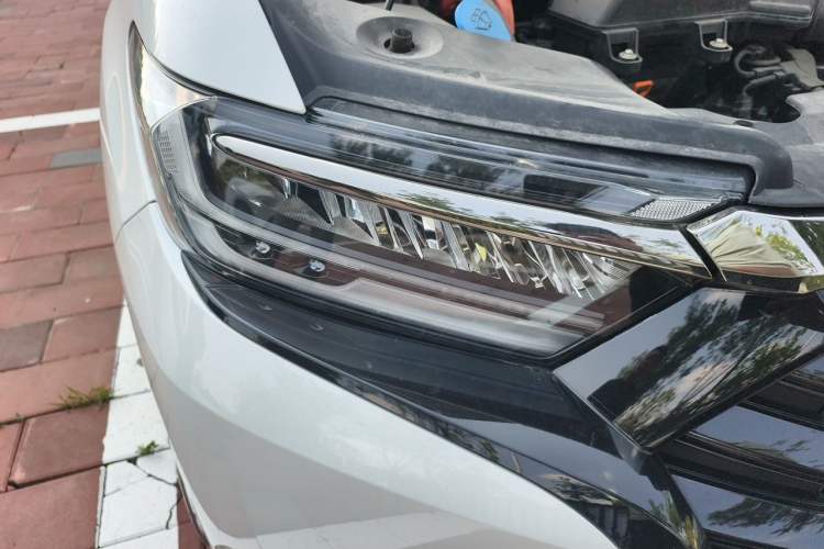 Used Honda Elysion 2022 2.0L eHEV Luxury Edition Right Front Headlight