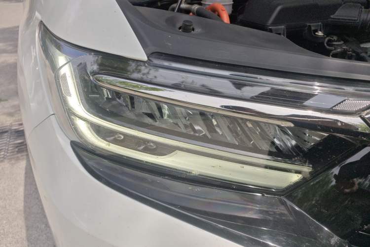 Used Honda Elysion 2022 2.0L eHEV Luxury First Edition Right Front Headlight
