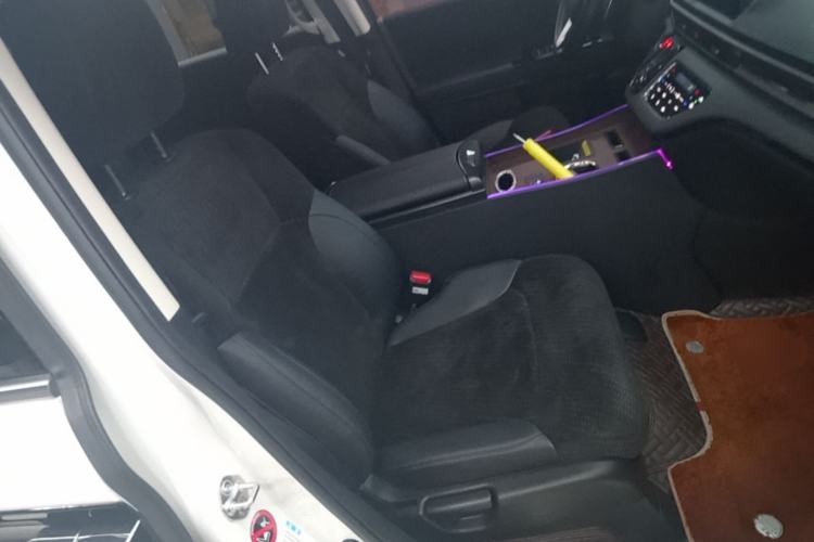 Used Honda Elysion 2022 2.0L eHEV Comfort Version Right Front Seat