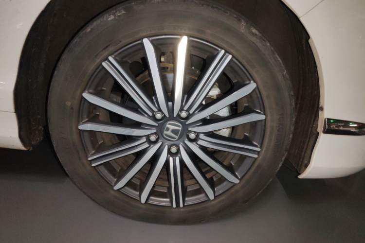 Used Honda Elysion 2022 2.0L eHEV Prestige Edition Right Front Wheel Hub