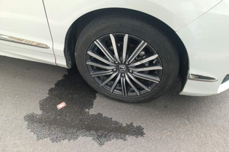 Used Honda Elysion 2022 2.0L eHEV Luxury First Edition Right Front Wheel Hub