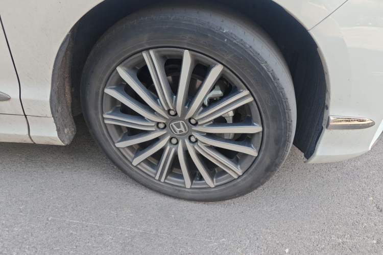 Used Honda Elysion 2022 2.0L eHEV Prestige Edition Right Front Wheel Hub