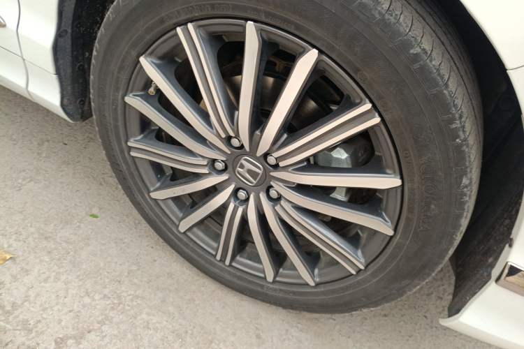 Used Honda Elysion 2022 2.0L eHEV Prestige Edition Right Front Wheel Hub
