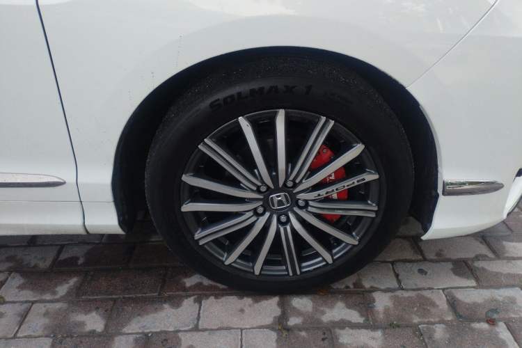Used Honda Elysion 2022 2.0L eHEV Luxury Edition Right Front Wheel Hub