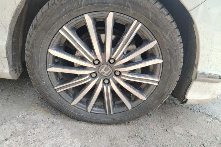 Used Honda Elysion 2022 2.0L eHEV Luxury First Edition Right Front Wheel Hub