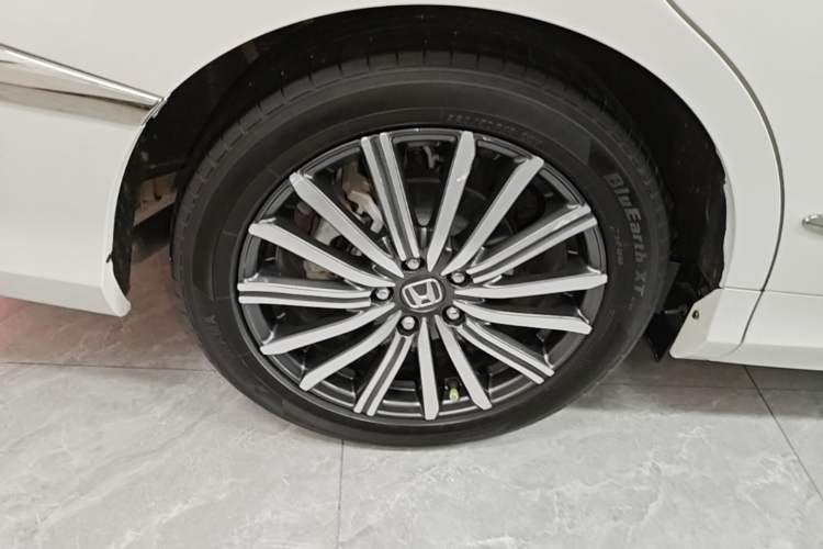 Used Honda Elysion 2022 2.0L eHEV Luxury Edition Right Rear Wheel Hub