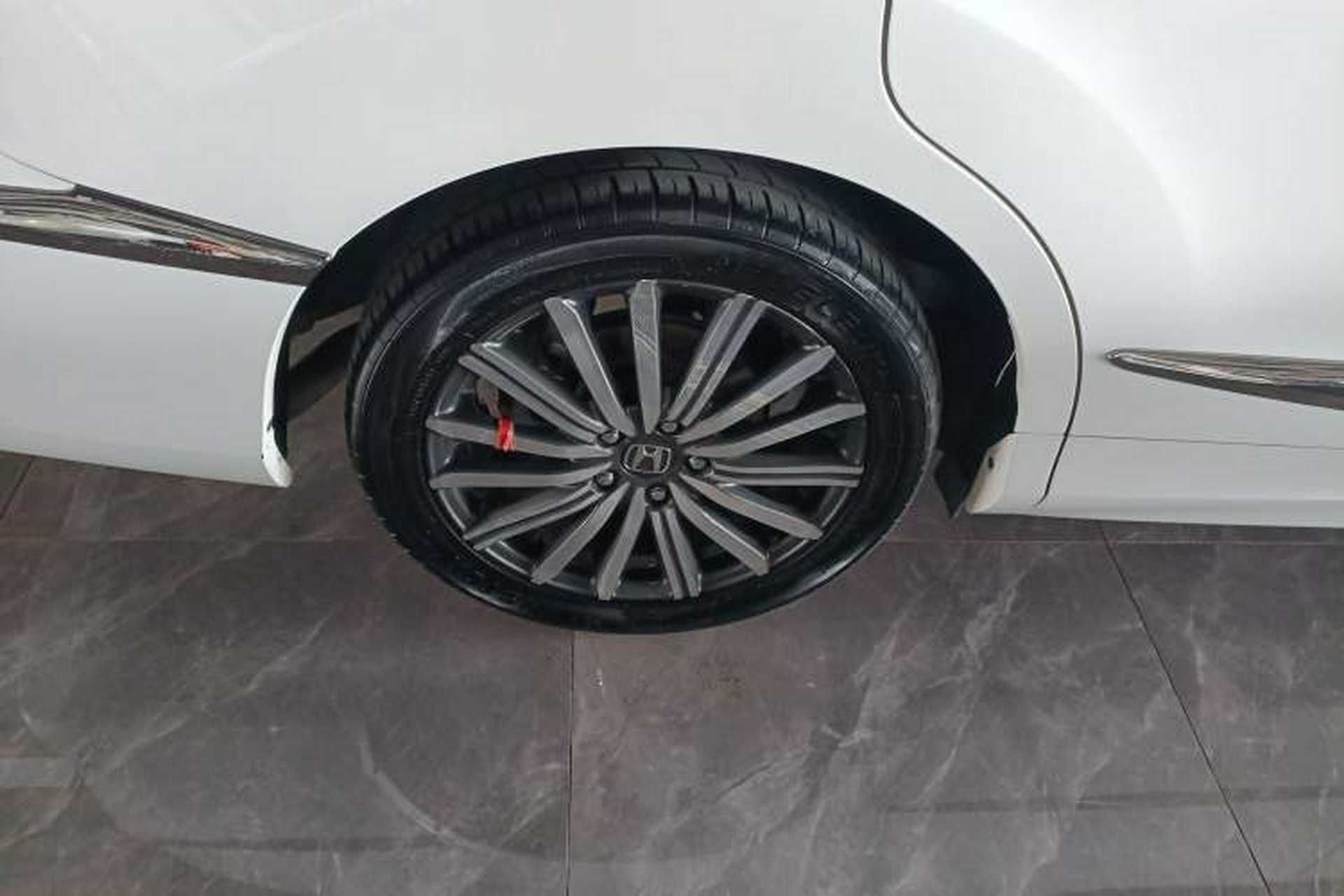 Used Honda Elysion 2022 2.0L eHEV Prestige Edition Right Rear Wheel Hub