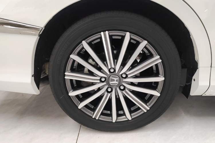 Used Honda Elysion 2022 2.0L eHEV Luxury Edition Right Rear Wheel Hub