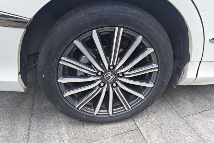 Used Honda Elysion 2022 2.0L eHEV Prestige Edition Right Rear Wheel Hub