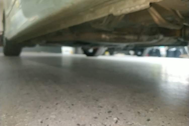 Used Honda Elysion 2022 2.0L eHEV Luxury First Edition Right Side Sill
