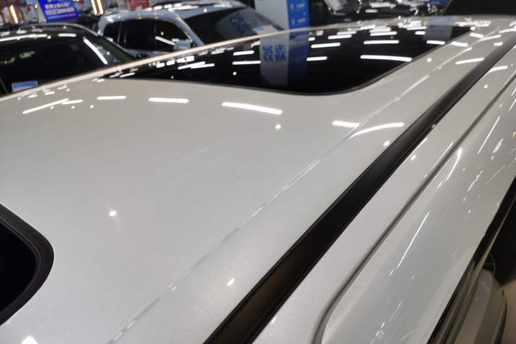 Used Honda Elysion 2022 2.0L eHEV Luxury First Edition Roof