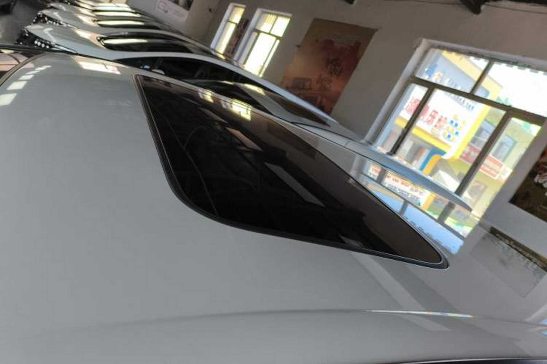 Used Honda Elysion 2022 2.0L eHEV Luxury Edition Roof