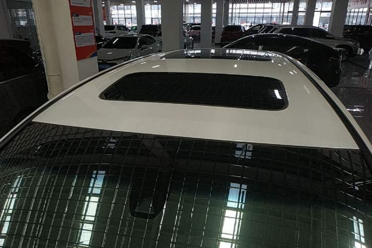 Used Honda Elysion 2022 2.0L eHEV Luxury First Edition Roof