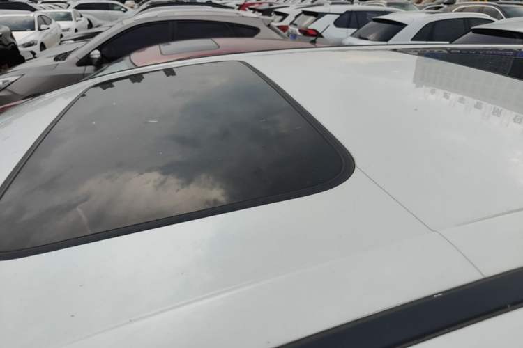 Used Honda Elysion 2022 2.0L eHEV Prestige Edition Roof